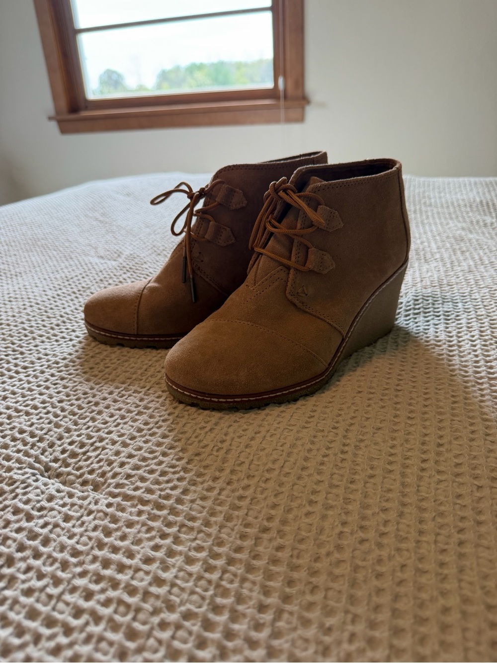 Toms Tan Suede Wedge Ankle Boots